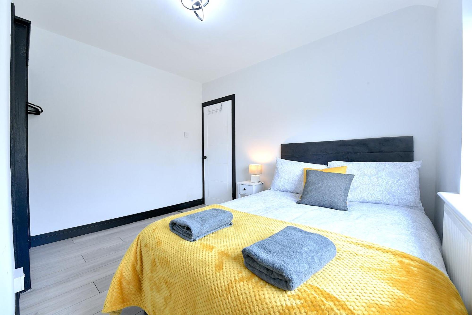 Вилла North West London Escape Милл-Хилл Экстерьер фото